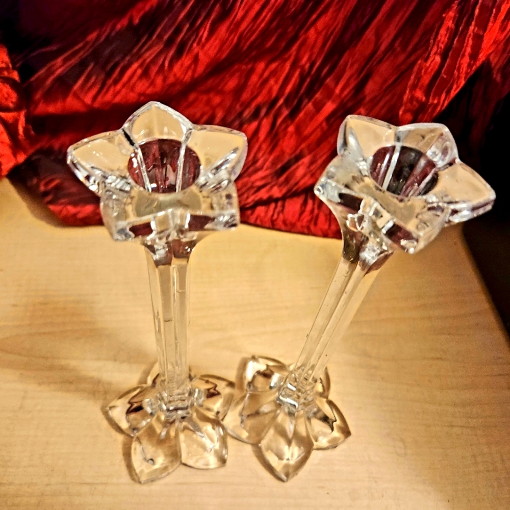 Crystal Glass candleholder,  beautiful quality barely used.